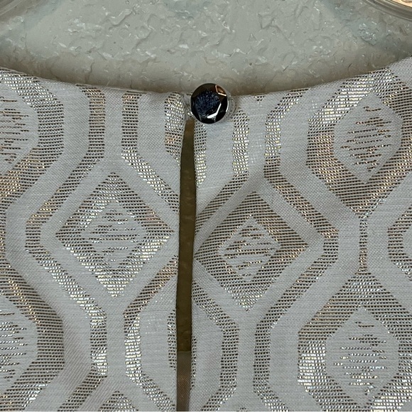 WHBM White Metallic Jacquard Shift Mini Dress Jewel Embellished Neckline size 8 - Picture 9 of 13